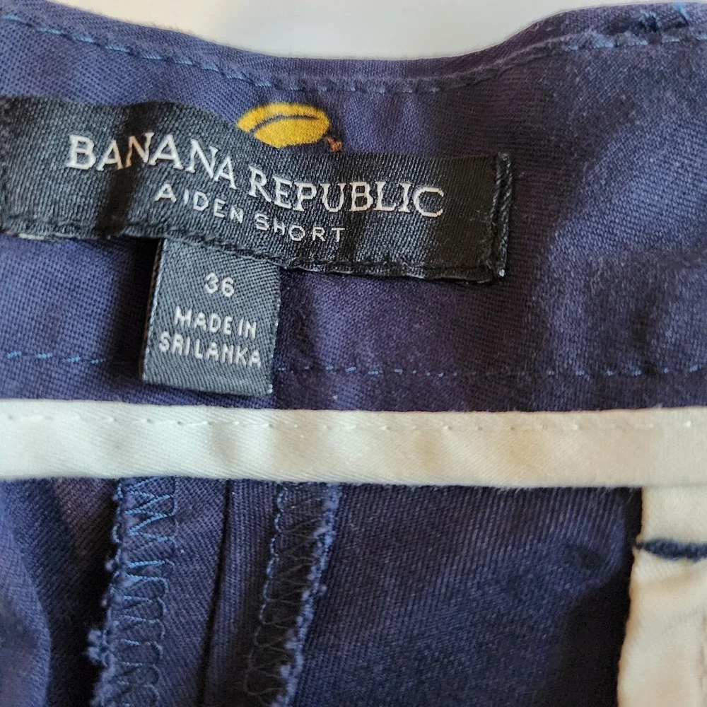 BANANA REPUBLIC Chino Shorts Mens 36 Navy‎ Yellow Banana Print Graphic 9
